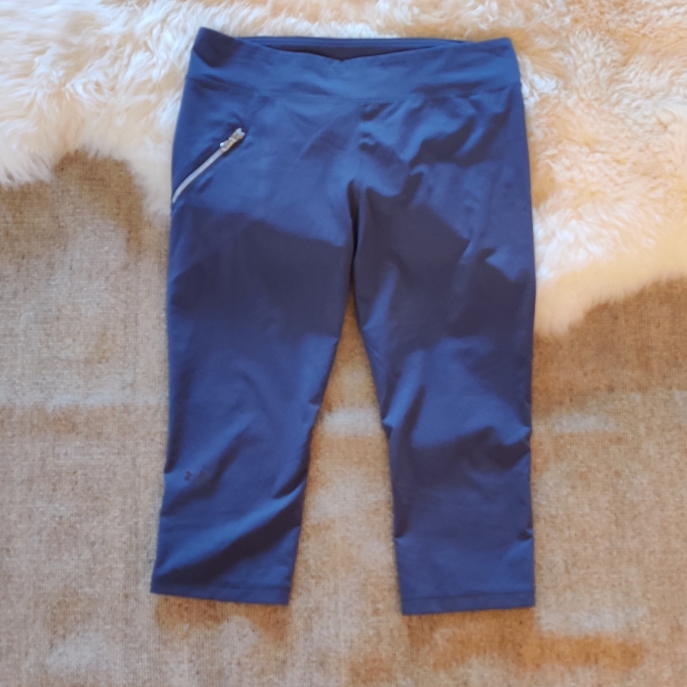 💜 Under Armour Heat Gear Crops